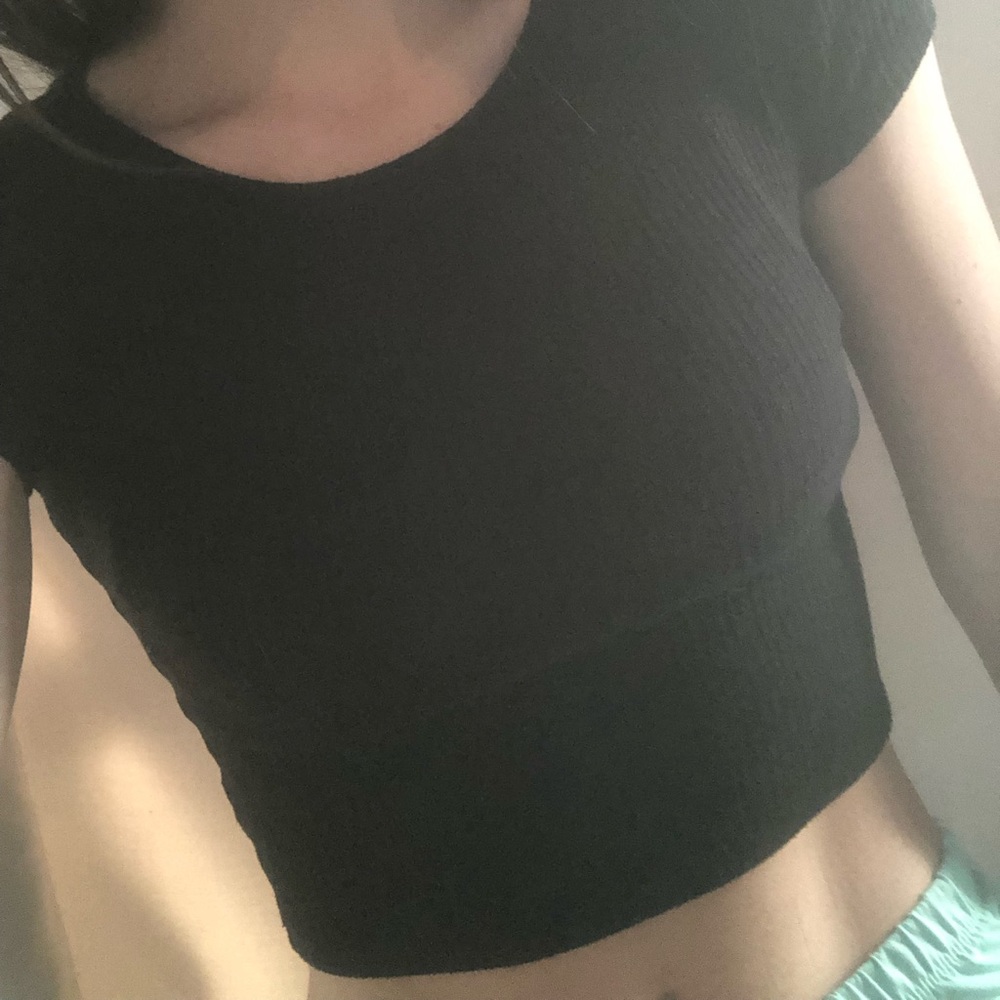 Cute black shirt